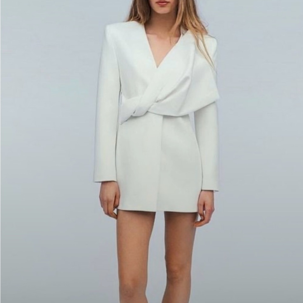 NWOT 2022 LIMITED EDITION BLAZER DRESS Zara voluminous WHITE 3486 500 size Small